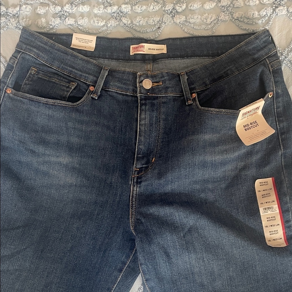 Dark Blue men’s Levi’s Jeans new waist 33 length 34 - Picture 2 of 4